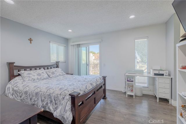 12411 Osborne 66, Pacoima, CA 91331