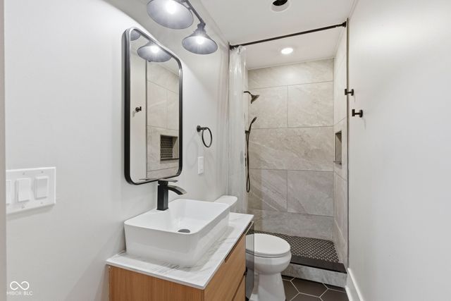 1611 Main Street, Beech Grove, IN 46107