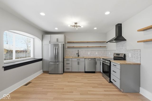 1611 Main Street, Beech Grove, IN 46107