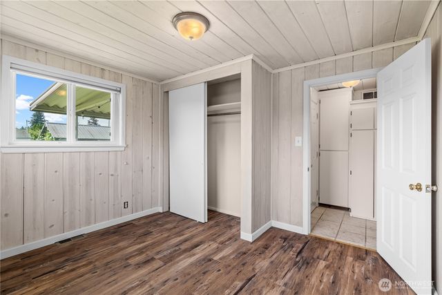 926 6th Avenue SW, Puyallup, WA 98371