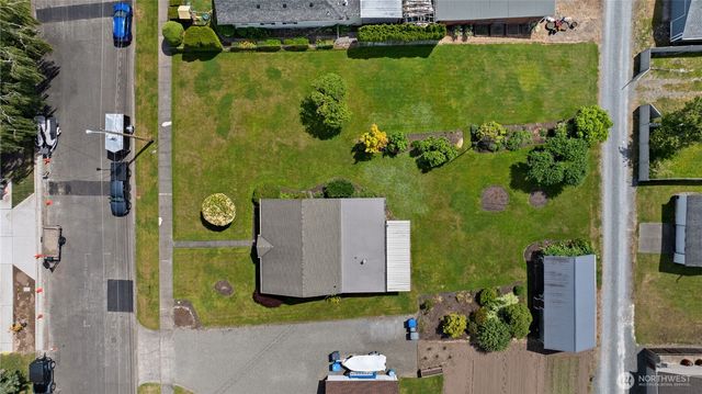 926 6th Avenue SW, Puyallup, WA 98371
