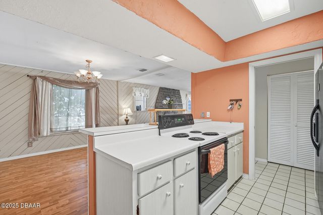 1421 Margina Avenue, Daytona Beach, FL 32114