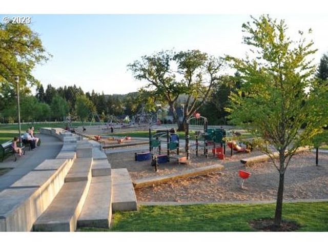 Sunset Blvd, Sherwood, OR 97140