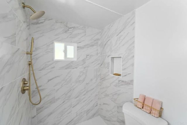 351 E Bradley SPC 33, El Cajon, CA 92021