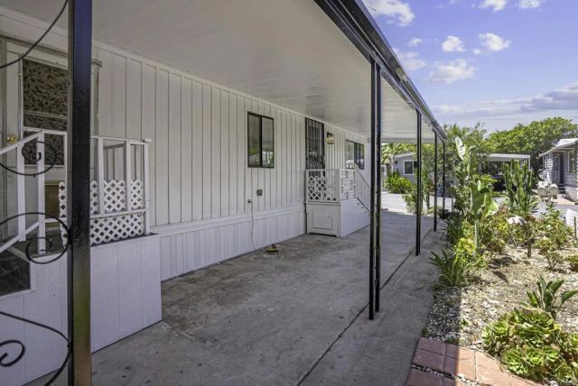 351 E Bradley SPC 33, El Cajon, CA 92021