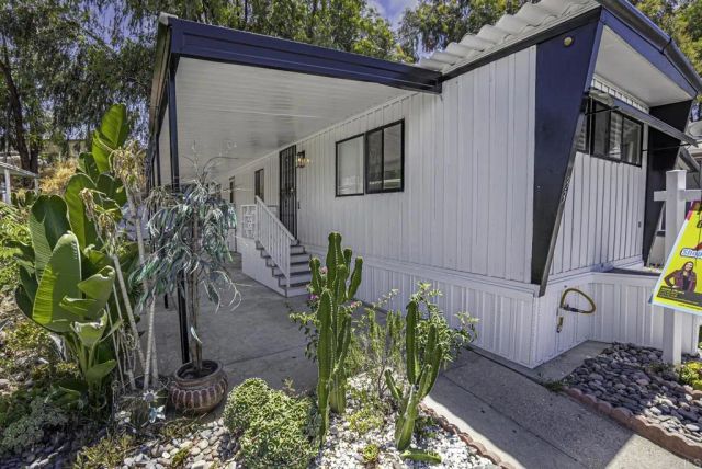 351 E Bradley SPC 33, El Cajon, CA 92021