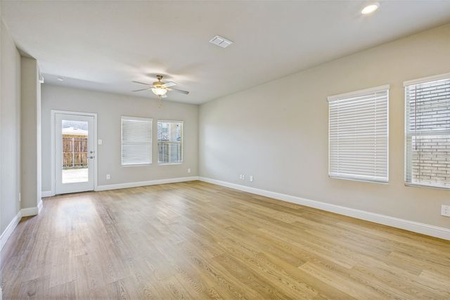 801 McKenna Drive, Lowry Crossing, TX 75069