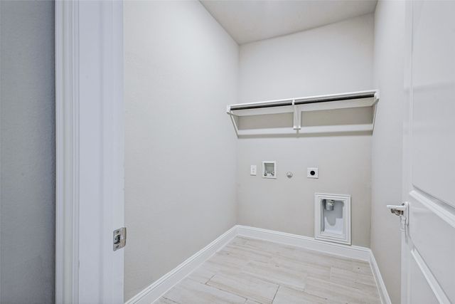 801 McKenna Drive, Lowry Crossing, TX 75069