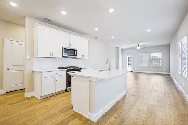 801 McKenna Drive, Lowry Crossing, TX 75069