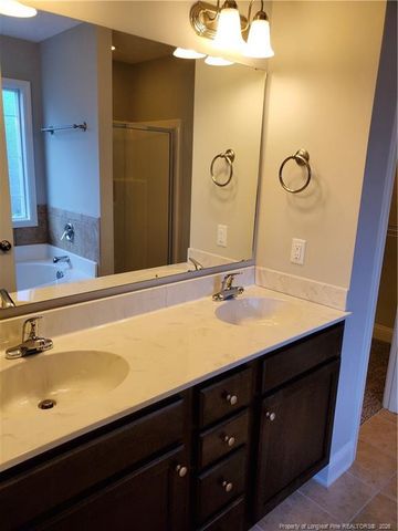3126 Thrower Road, Hope Mills, NC 28348