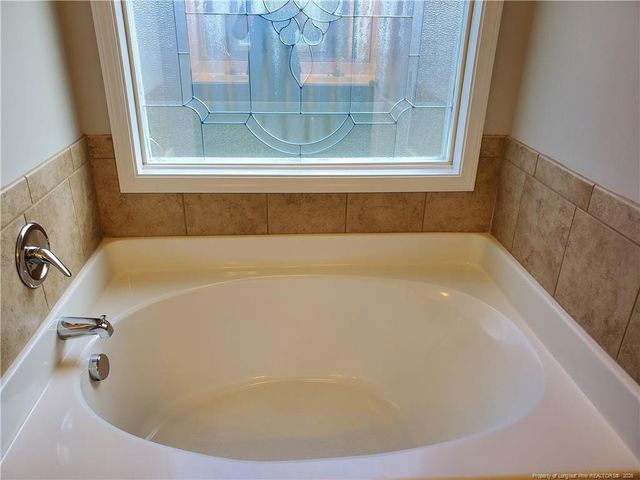 3126 Thrower Road, Hope Mills, NC 28348
