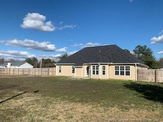 3126 Thrower Road, Hope Mills, NC 28348