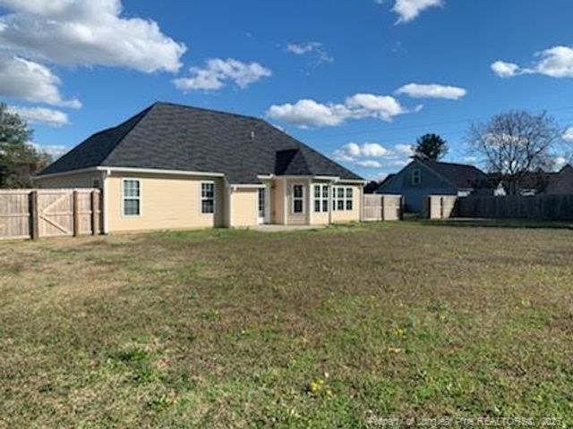 3126 Thrower Road, Hope Mills, NC 28348