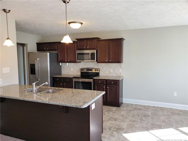 3126 Thrower Road, Hope Mills, NC 28348