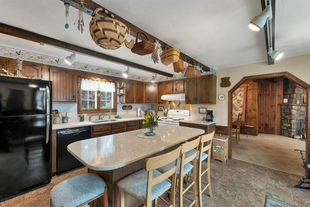 189 Leavitt Road, Belmont, NH 03220