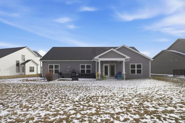 10883 Barrymore Run, Roanoke, IN 46783