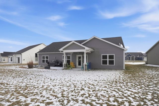 10883 Barrymore Run, Roanoke, IN 46783