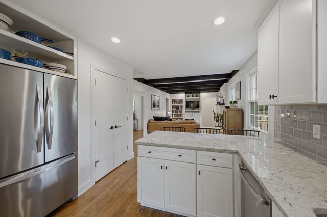 5437 Hill Road Cir, Nashville, TN 37220