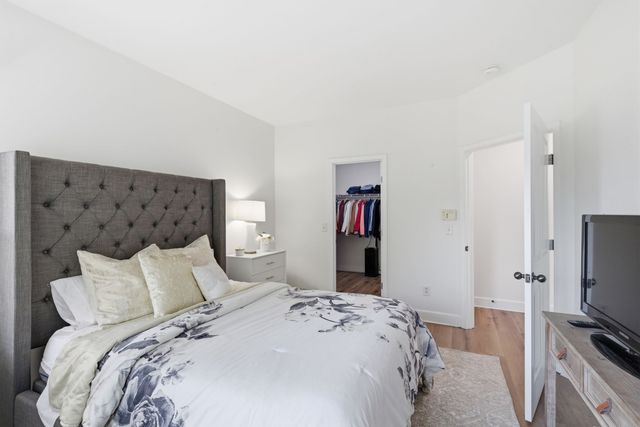 7003 Lenox Village Dr Apt B9, Nashville, TN 37211