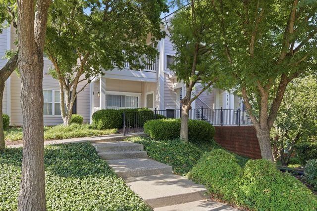 7003 Lenox Village Dr Apt B9, Nashville, TN 37211