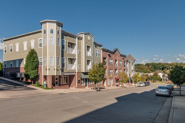7003 Lenox Village Dr Apt B9, Nashville, TN 37211