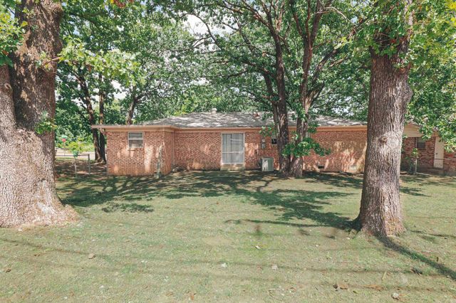 11121 Beverly Hills Drive, Little Rock, AR 72211