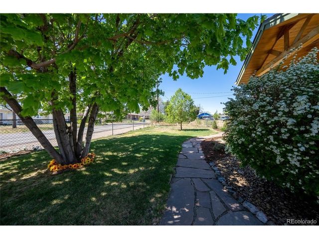 5855 W Virginia Ave, Lakewood, CO 80226