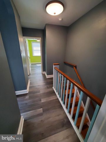 676 MAYFAIR ST, Philadelphia, PA 19120