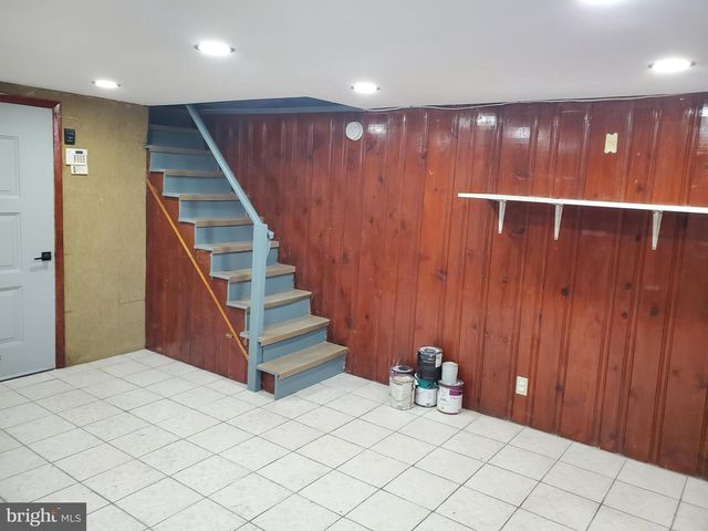 676 MAYFAIR ST, Philadelphia, PA 19120