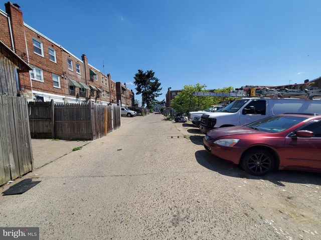 676 MAYFAIR ST, Philadelphia, PA 19120