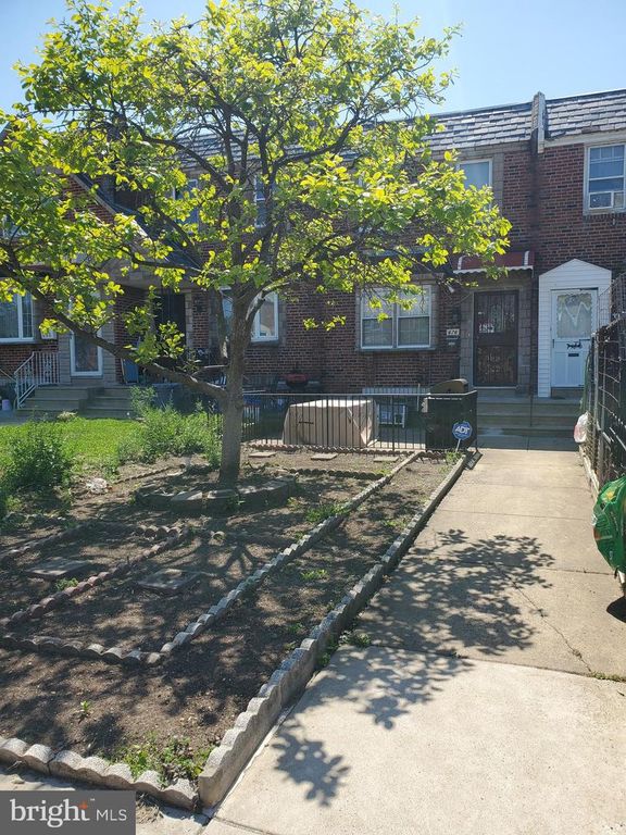 676 MAYFAIR ST, Philadelphia, PA 19120