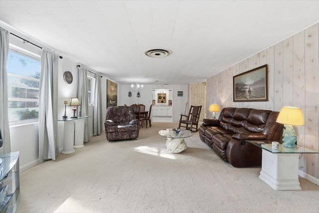 11641 E SALMON DRIVE, Floral City, FL 34436