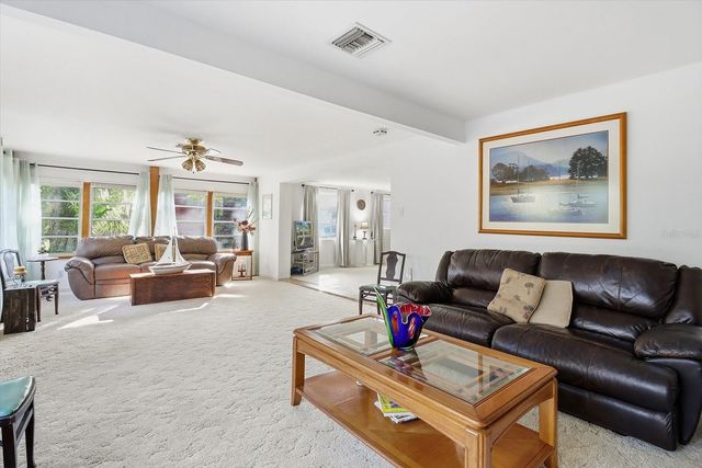 11641 E SALMON DRIVE, Floral City, FL 34436