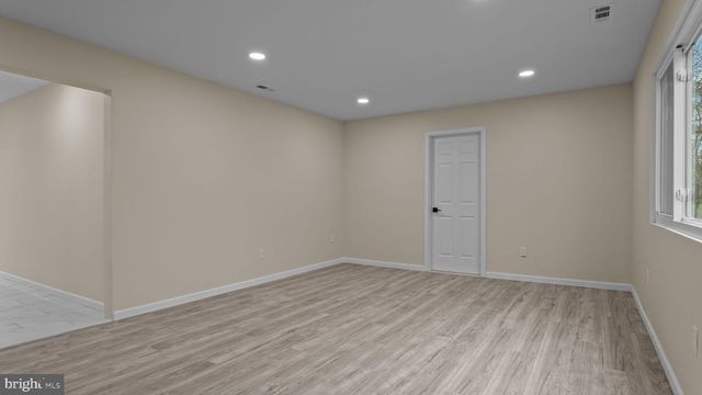 2410 EXTON RD, Hatboro, PA 19040