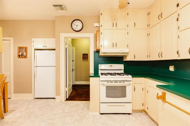 4917 Austin Drive, Galveston, TX 77551