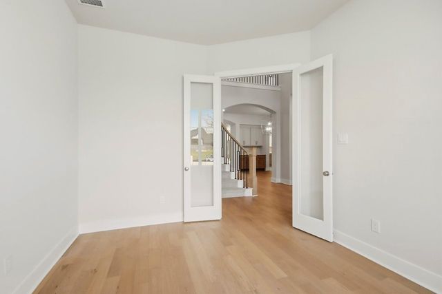 307 Barbet Court, Montgomery, TX 77316
