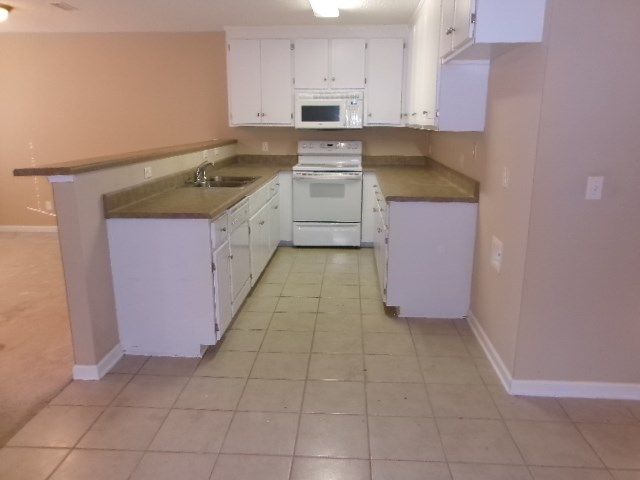 103 Winterberry Way, Enterprise, AL 36330