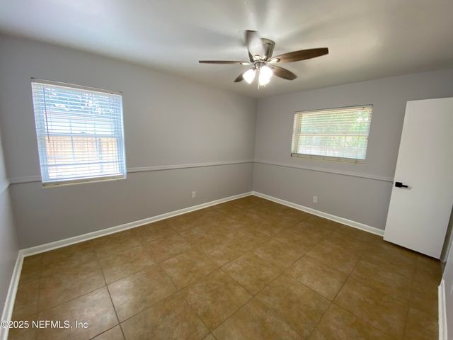 2320 ARDMORE Court, Jacksonville, FL 32211