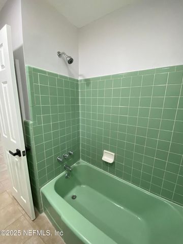 2320 ARDMORE Court, Jacksonville, FL 32211
