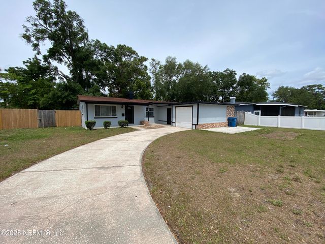 2320 ARDMORE Court, Jacksonville, FL 32211