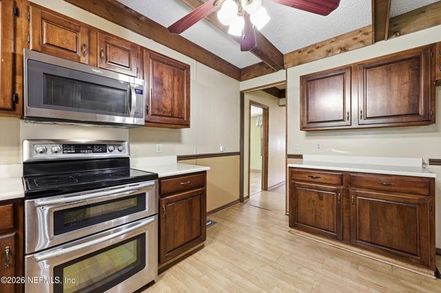 802 S 15TH Street, Palatka, FL 32177