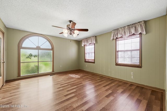 802 S 15TH Street, Palatka, FL 32177