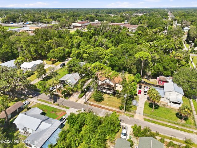 802 S 15TH Street, Palatka, FL 32177