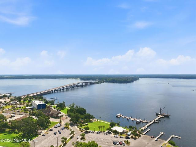 802 S 15TH Street, Palatka, FL 32177