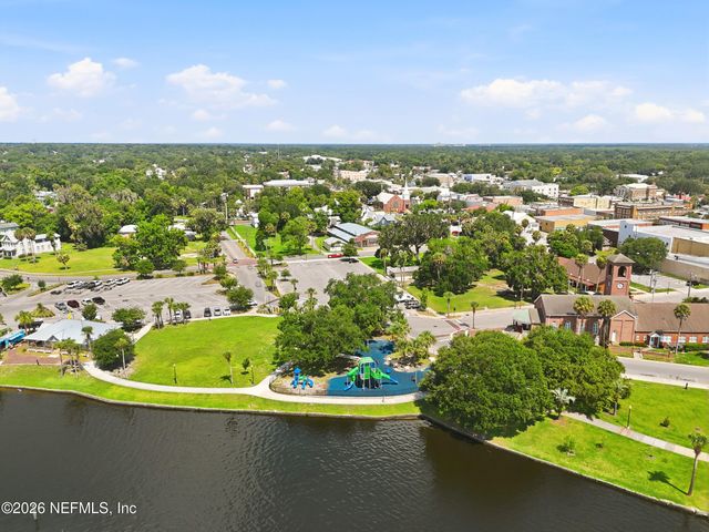 802 S 15TH Street, Palatka, FL 32177