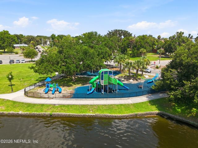 802 S 15TH Street, Palatka, FL 32177