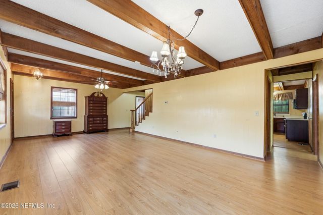 802 S 15TH Street, Palatka, FL 32177
