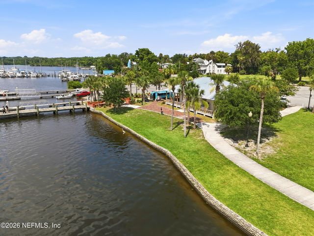 802 S 15TH Street, Palatka, FL 32177