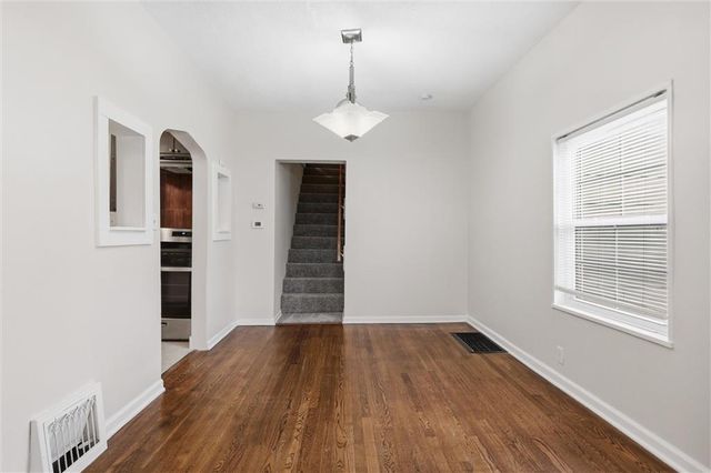 6033 Harrison Street, Kansas City, MO 64110