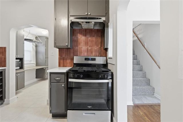 6033 Harrison Street, Kansas City, MO 64110